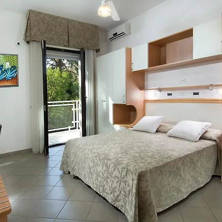 Trieste 3* Cervia